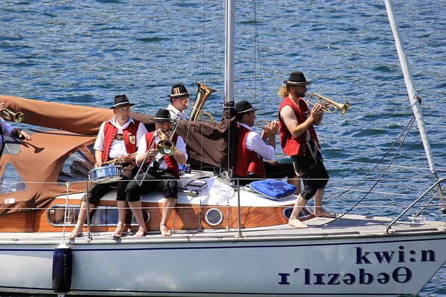 国足面临的 国足面临的